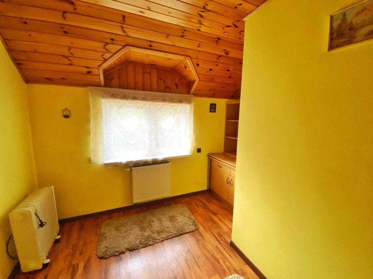 Dom 4 pokojowe na Sprzedaż