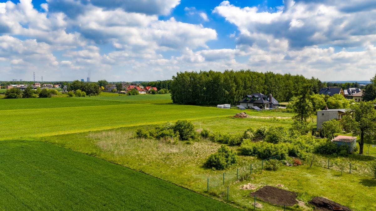 Działka  pokojowe na Sprzedaż