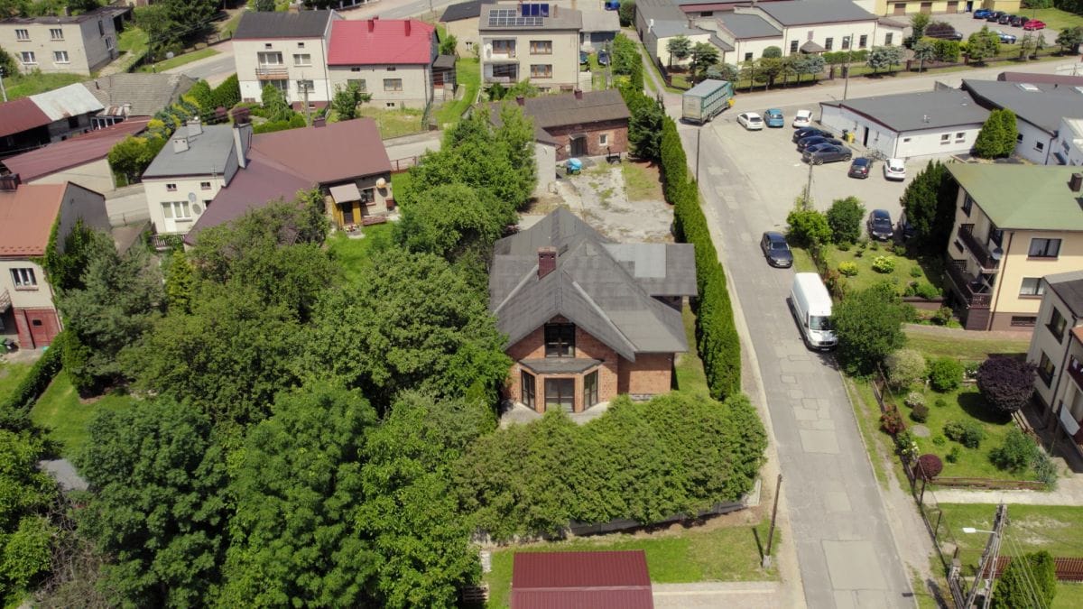 Dom 5 pokojowe na Sprzedaż