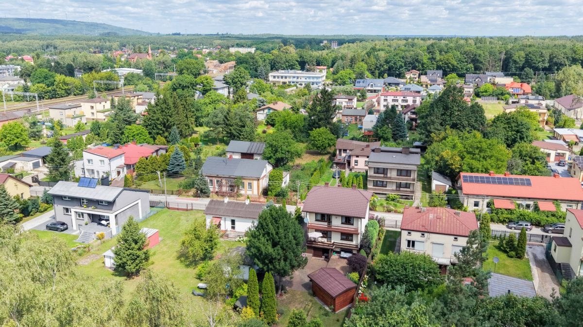 Dom 4 pokojowe na Sprzedaż