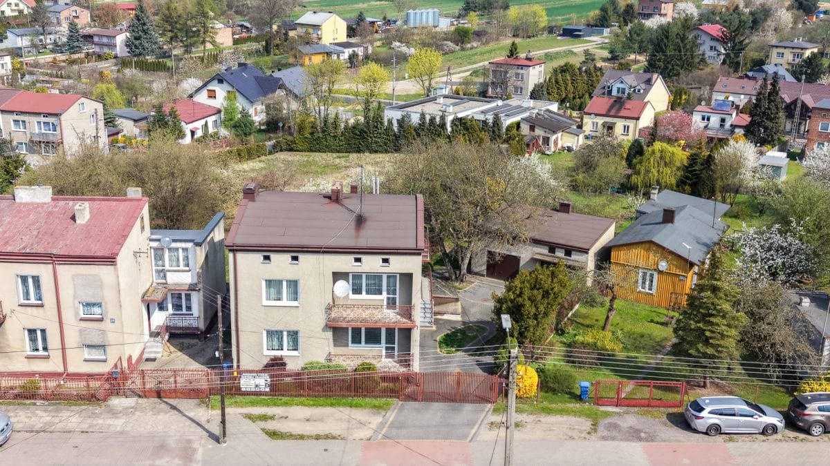 Dom 6 pokojowe na Sprzedaż