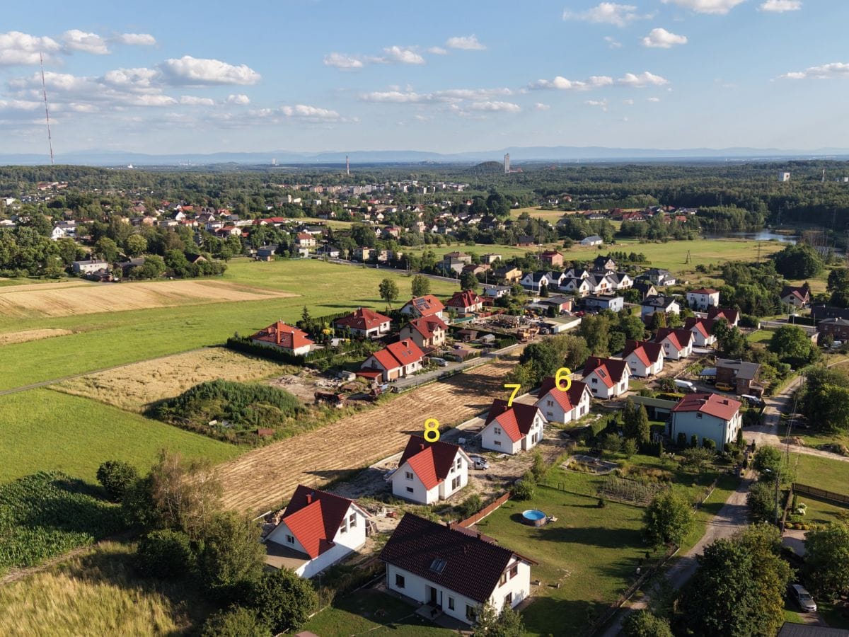 Dom 5 pokojowe na Sprzedaż