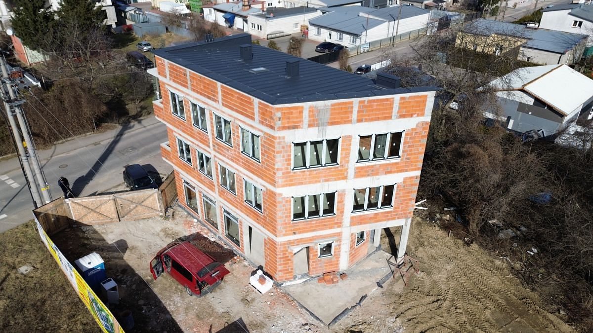 Lokal użytkowy  pokojowe na Sprzedaż