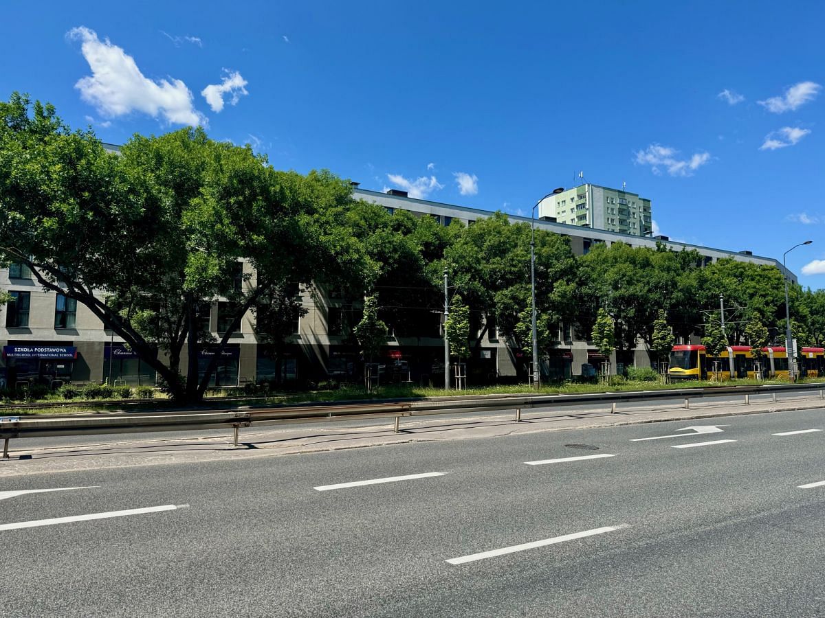 Lokal użytkowy  pokojowe na Wynajem