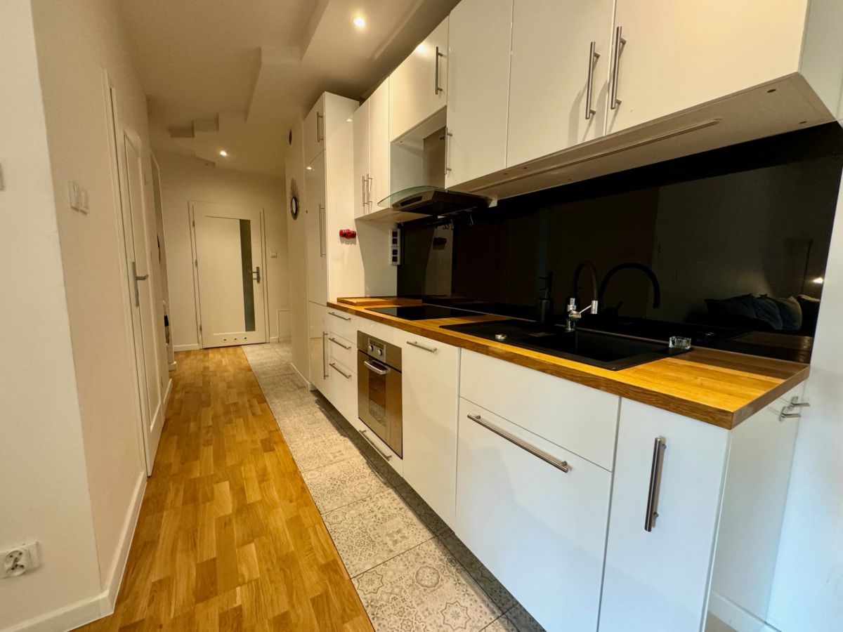 Mieszkanie 3 pokojowe na Sprzedaż