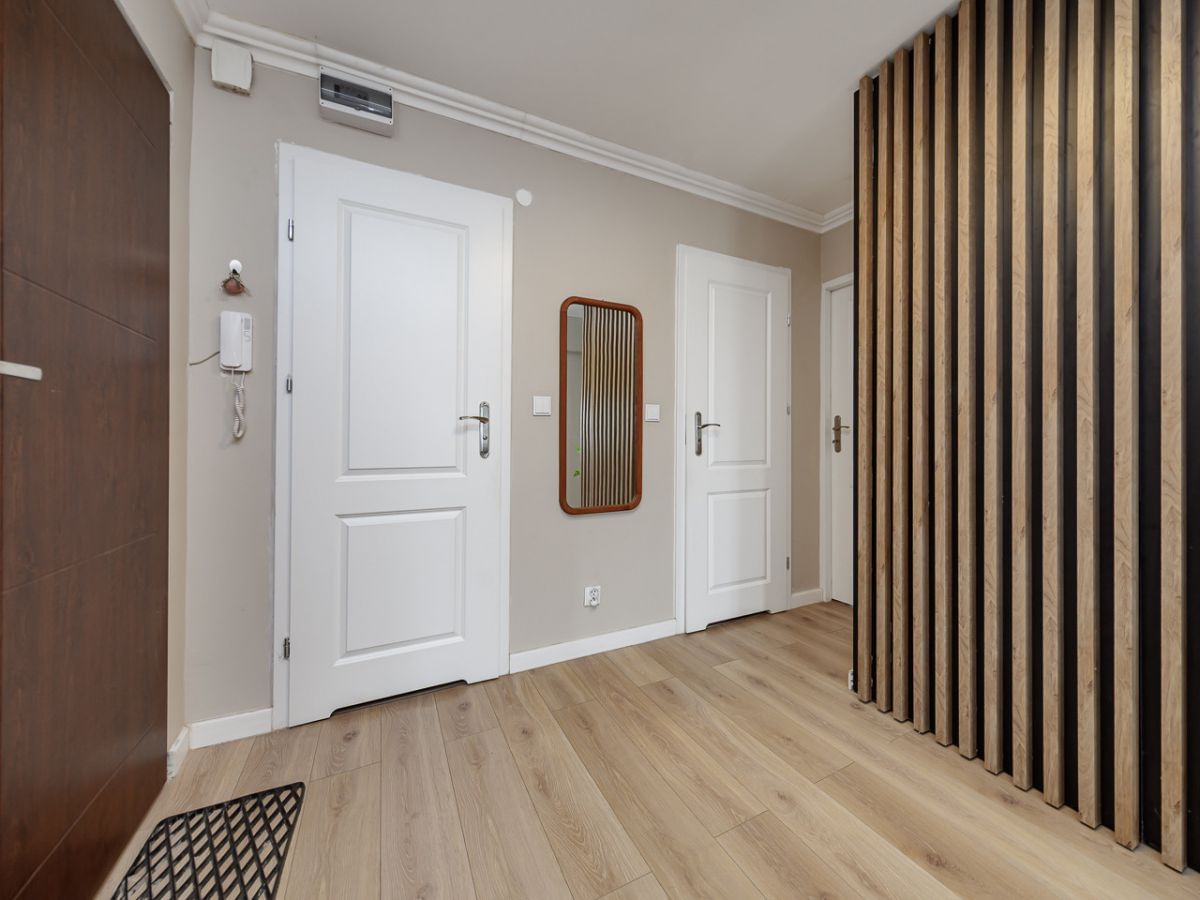 Mieszkanie 4 pokojowe na Sprzedaż