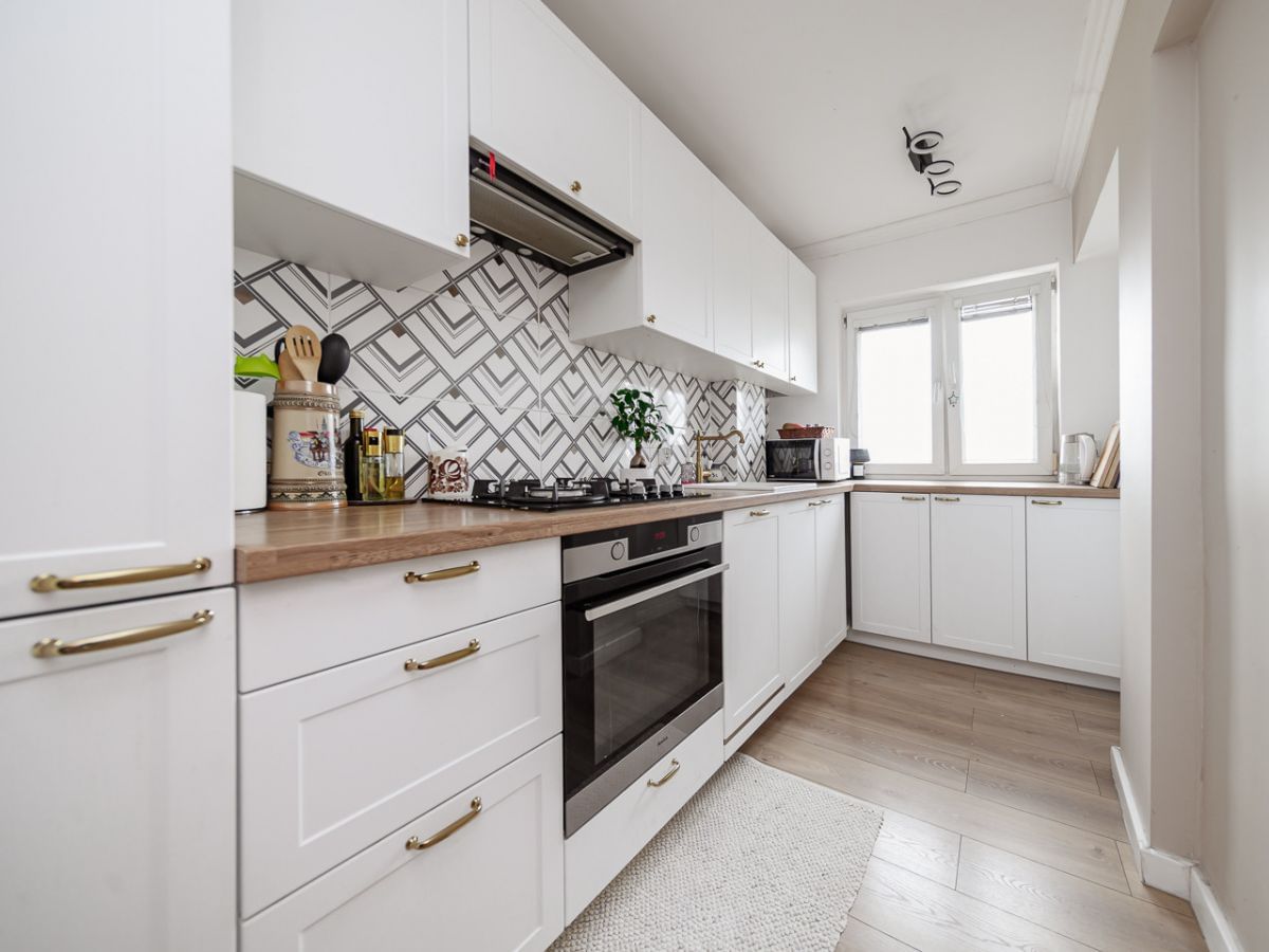 Mieszkanie 4 pokojowe na Sprzedaż