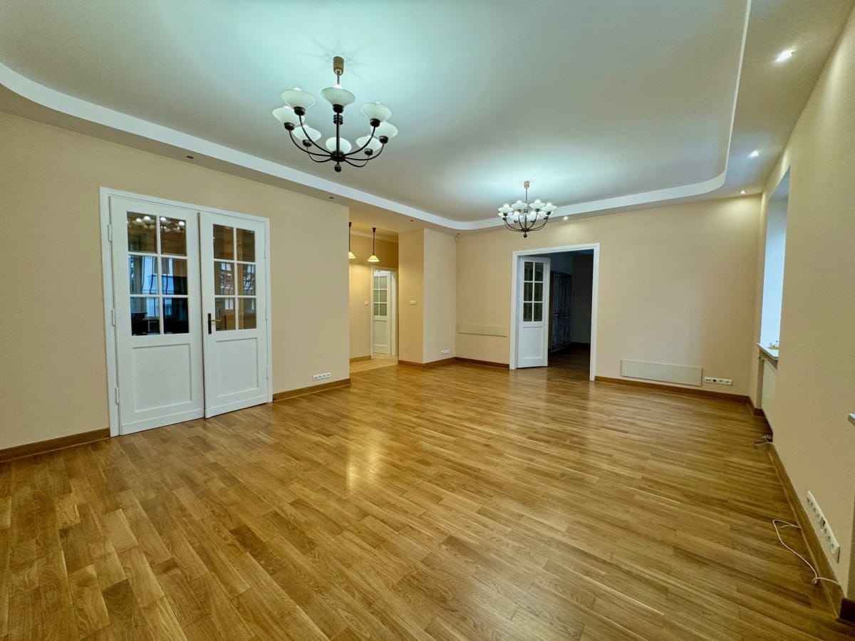 Mieszkanie 4 pokojowe na Wynajem