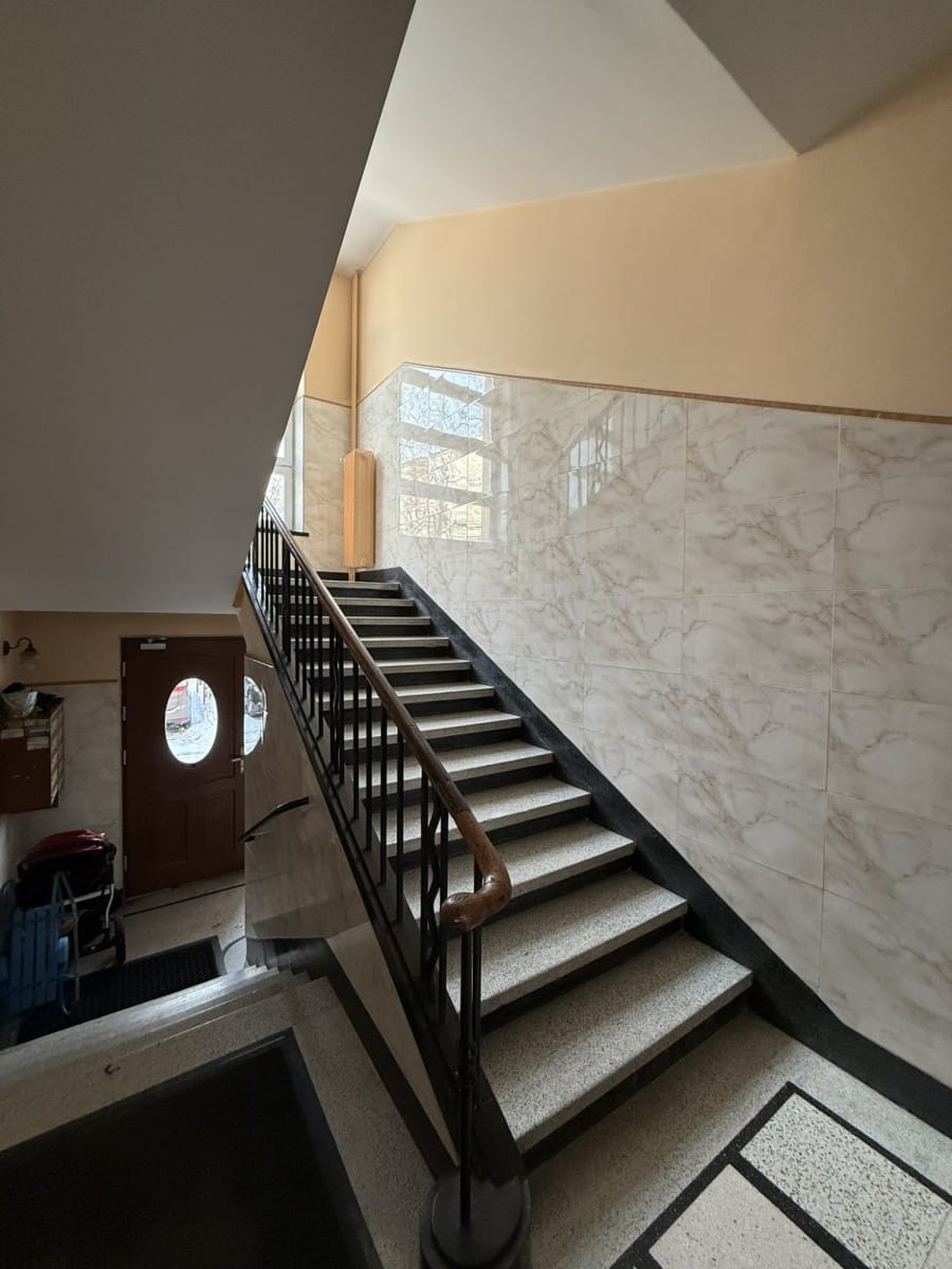 Mieszkanie 3 pokojowe na Sprzedaż