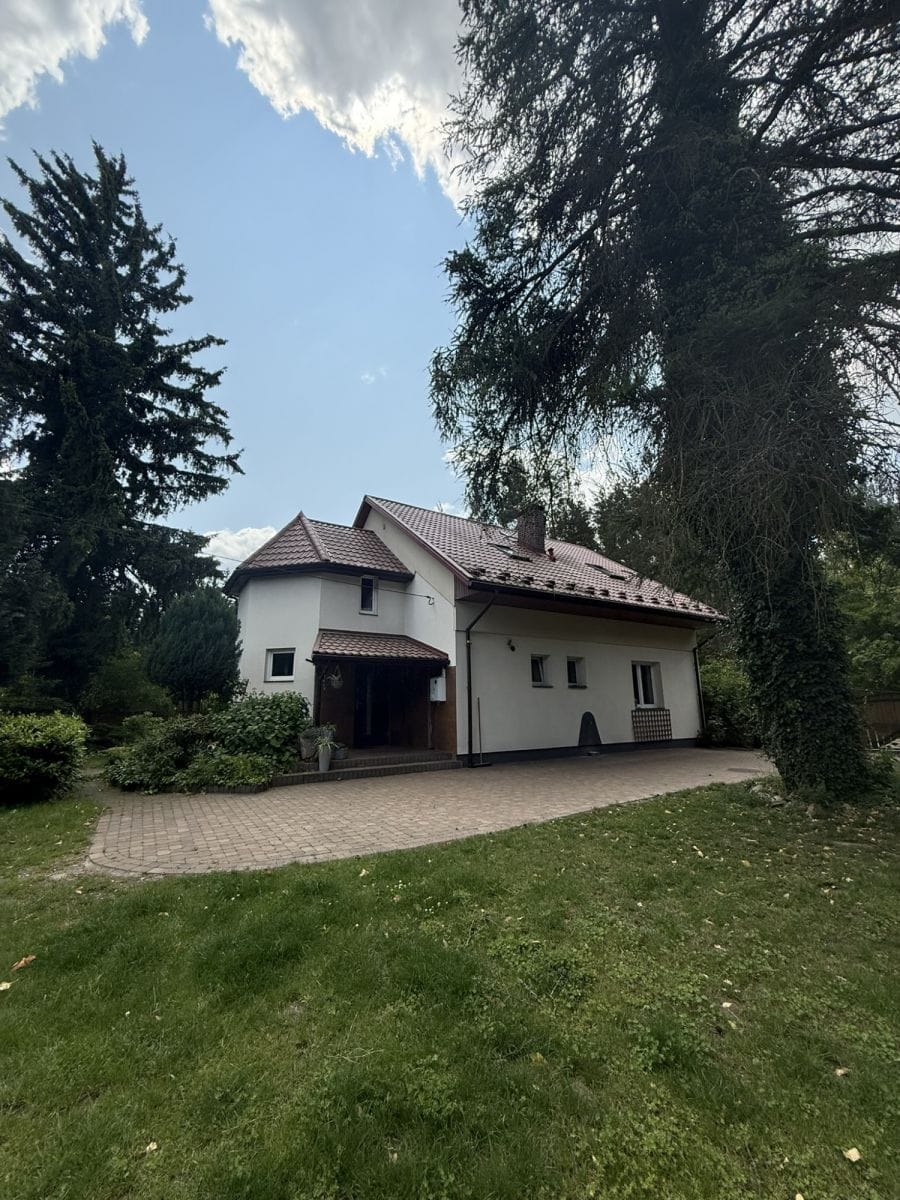 Dom 6 pokojowe na Sprzedaż