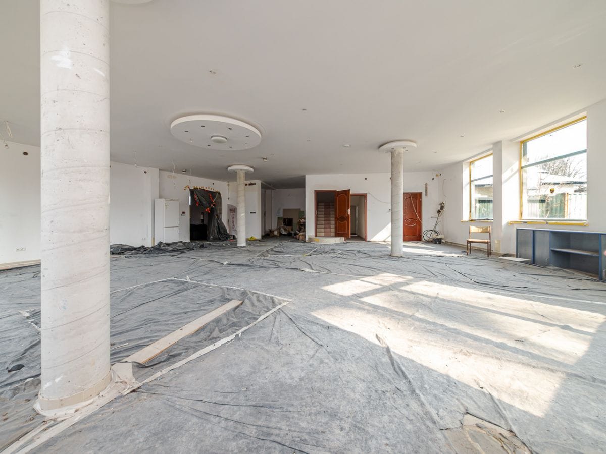 Lokal użytkowy  pokojowe na Sprzedaż