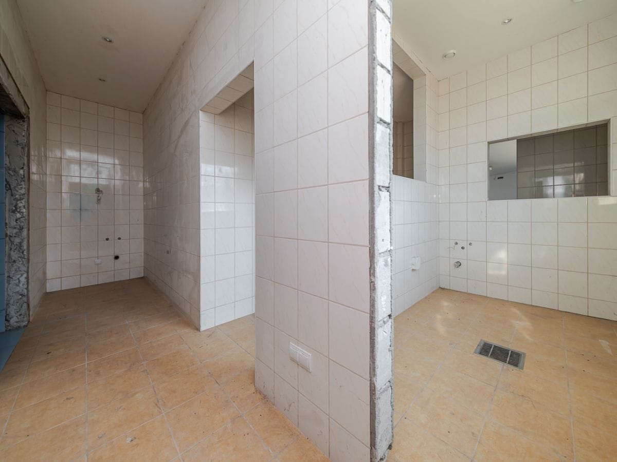 Lokal użytkowy  pokojowe na Sprzedaż