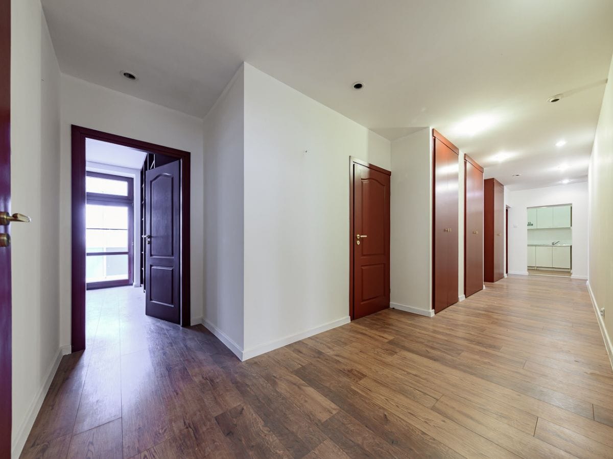 Lokal użytkowy  pokojowe na Sprzedaż