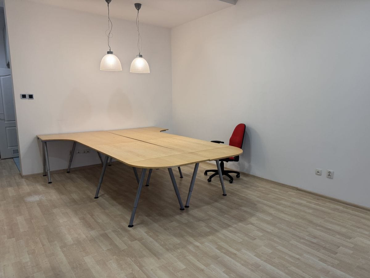 Lokal użytkowy  pokojowe na Wynajem