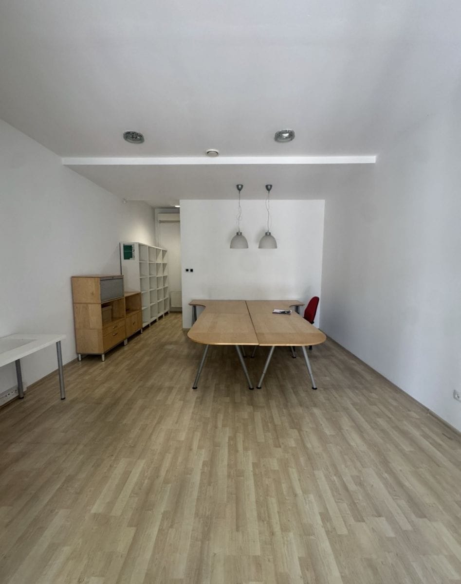 Lokal użytkowy  pokojowe na Wynajem