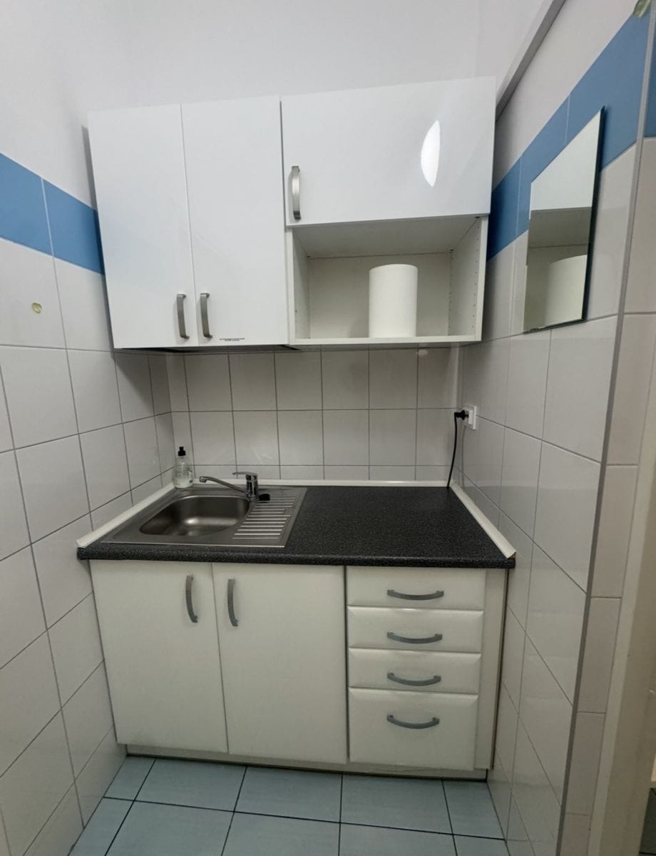 Lokal użytkowy  pokojowe na Wynajem
